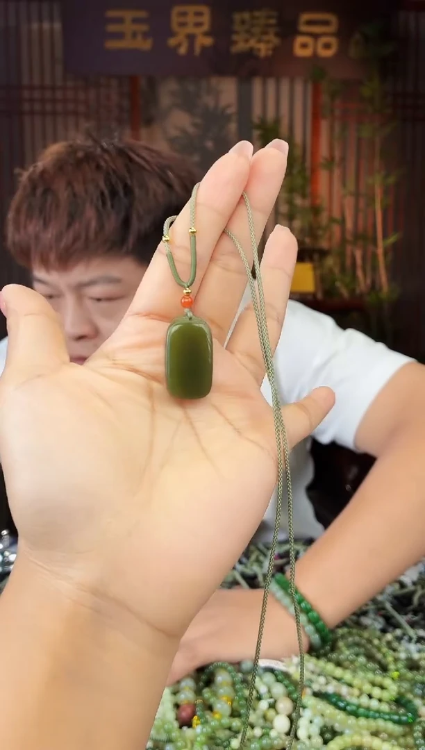 和田玉未镶嵌挂件多样性发货拍一发一