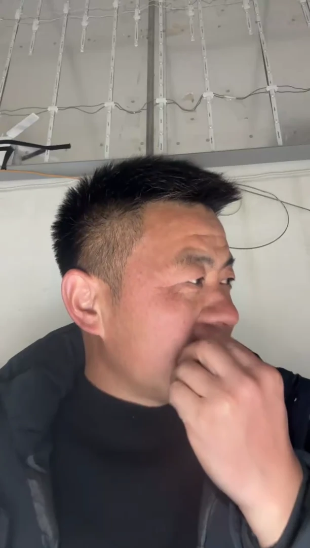 未镶嵌和田玉（糖玉）挂件和田玉