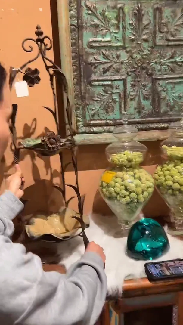 合金水果盘荷叶边摆件