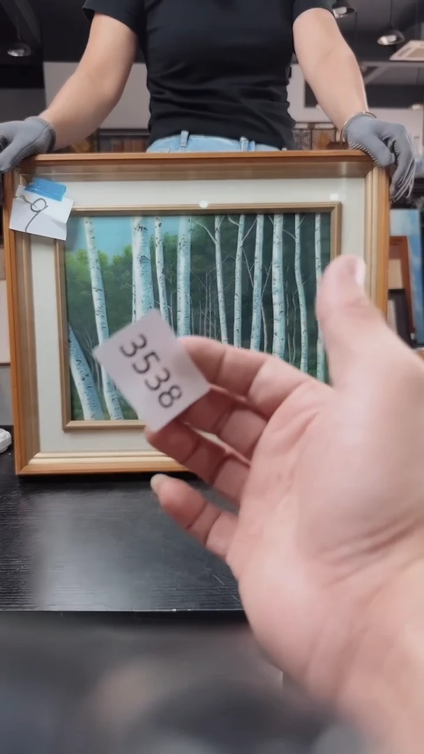 日瓷字画直播间开播中