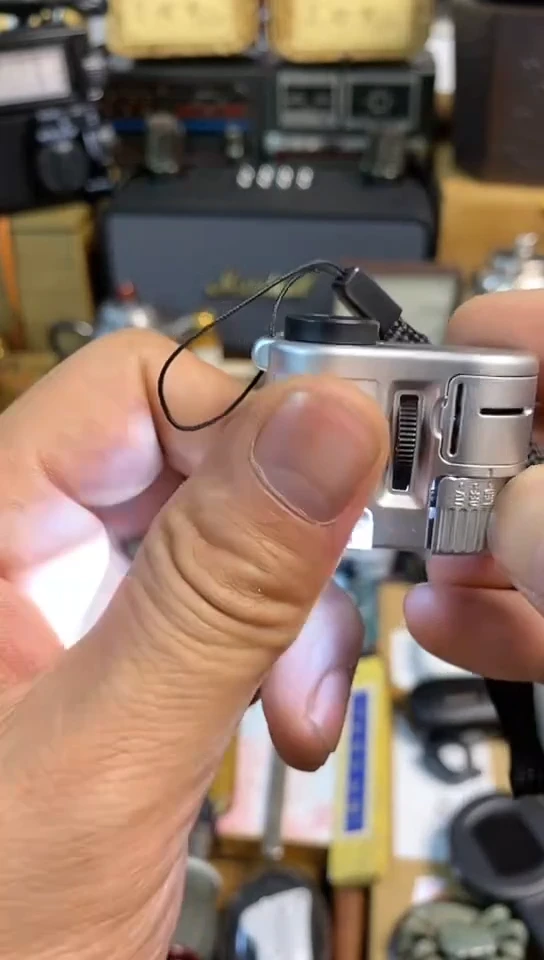 瓷片闪购商品，如图所示