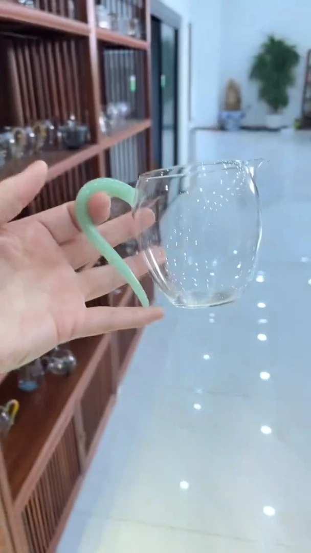 H-14公道杯   绿玉把