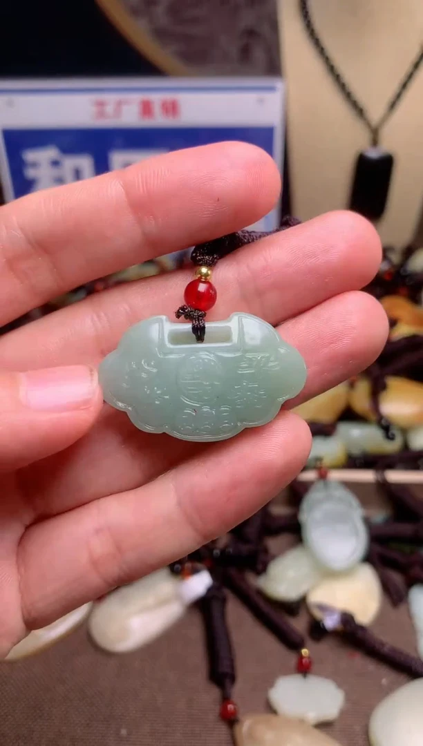 【闪购商品】和田玉颈饰未镶嵌1