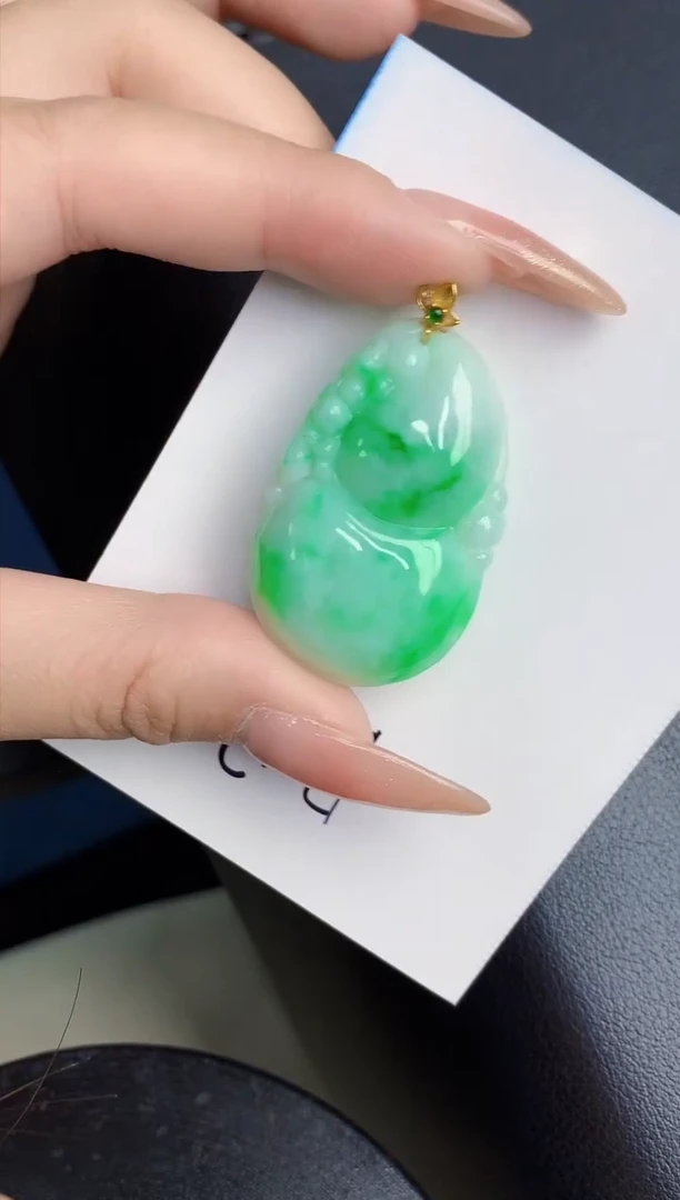 【闪购商品】翡翠颈饰18K金镶嵌000000000