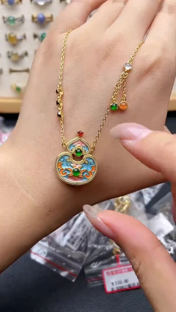 银S925镶嵌戒指翡翠一物一证一礼盒