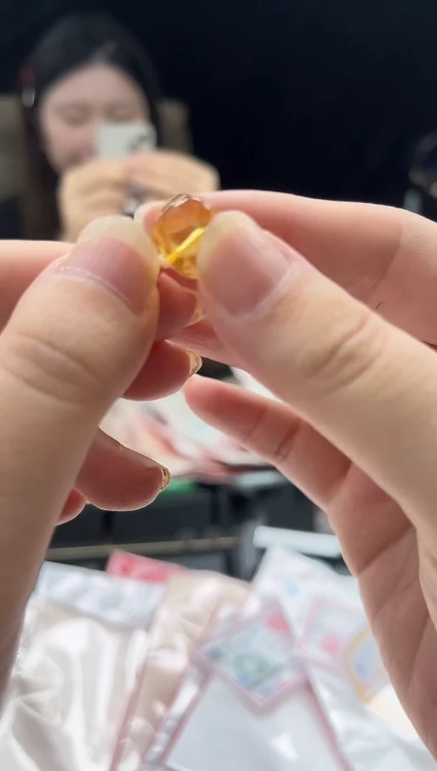 未镶嵌颈饰蜜蜡半**甜0080437055