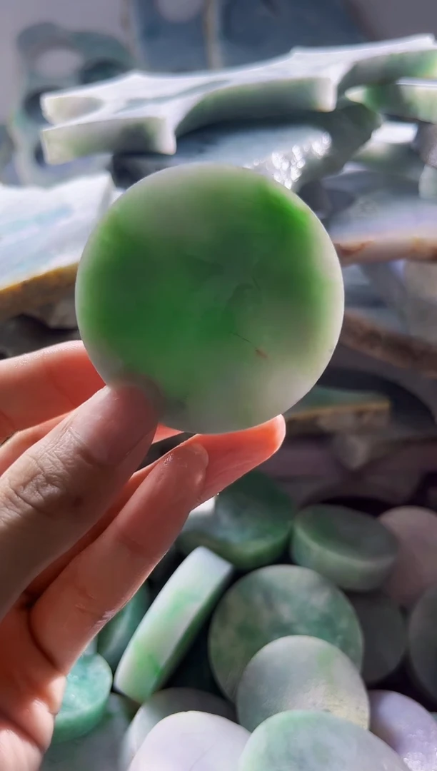 翡翠裸石缅甸翡翠A货陈4072