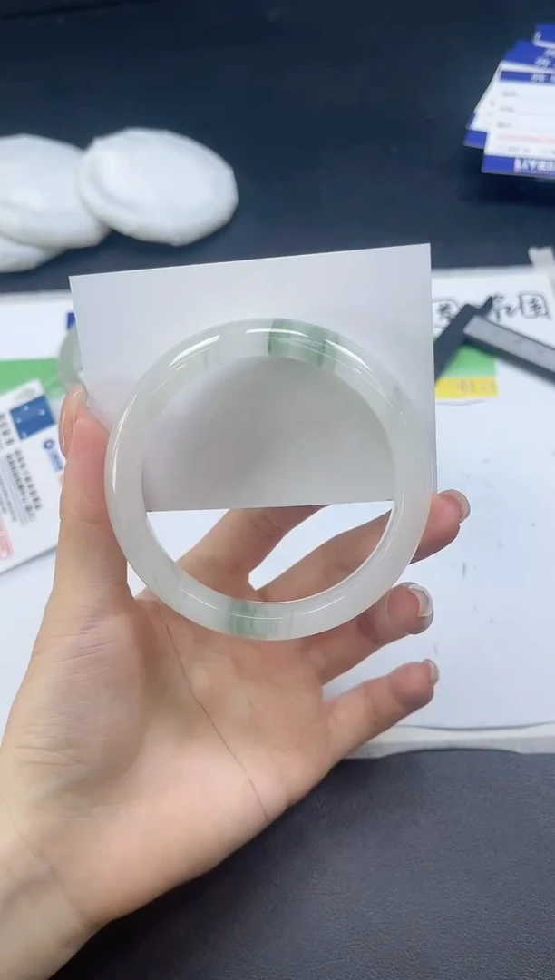 未镶嵌手镯石英质玉0131-6061