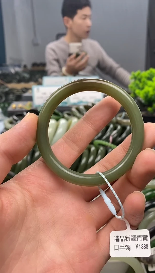 未镶嵌手镯和田玉53.5