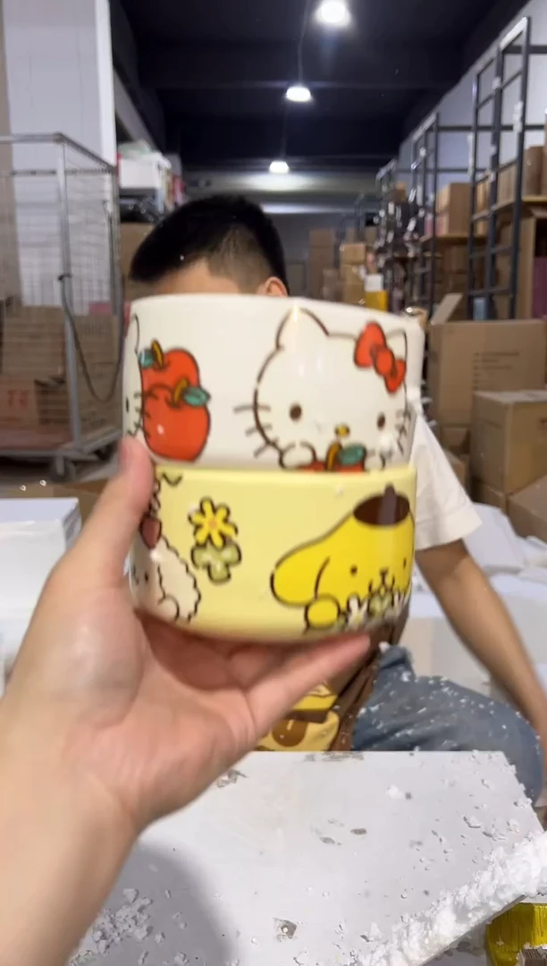 瓷片布丁狗碗加kt猫碗