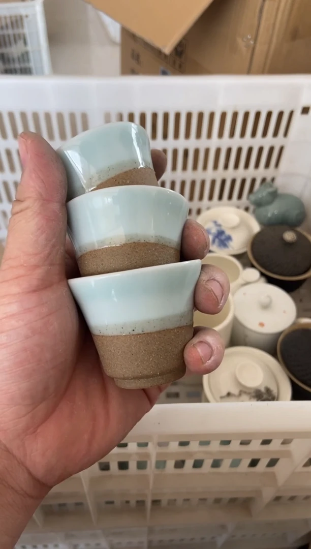 无运费险有瑕疵的摄影的产品有使用过的痕迹有点脏介意勿拍