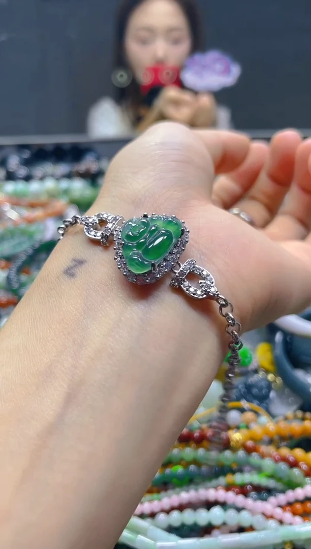 颈饰未镶嵌翡翠多样性择优发货