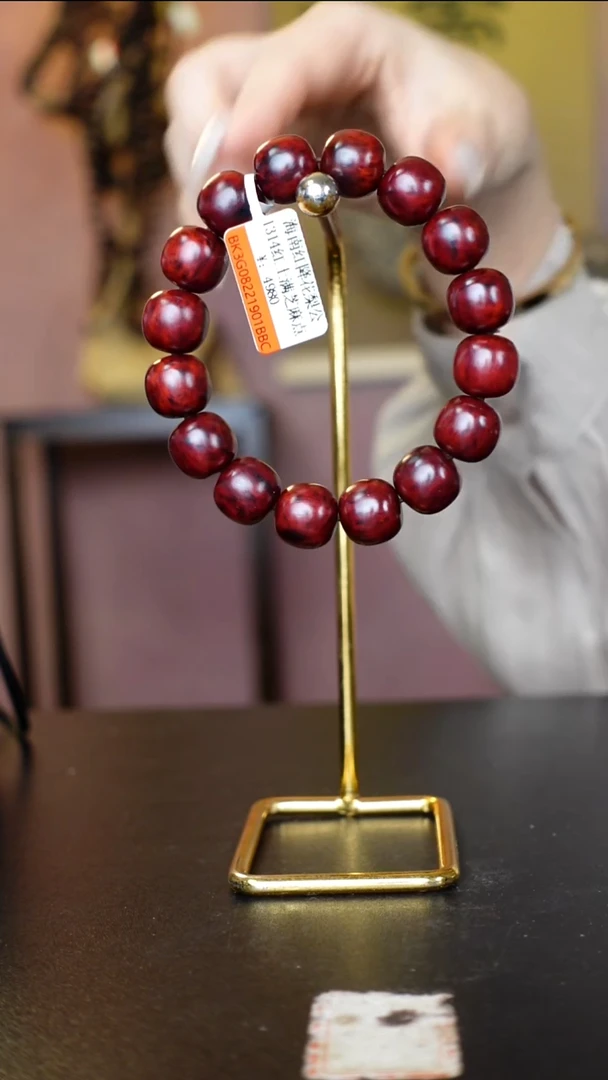 木誰**誰本降真香海南红降1314高货黄油鸽血红果冻老型珠单圈