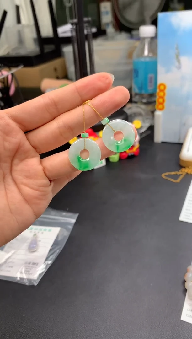 定制翡翠18K金镶嵌模式推广期48小时鉴赏期