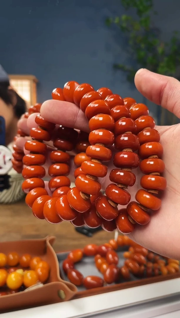 【闪购商品】蜜蜡珠宝奇石未镶嵌30T*/15Y多样性发货发其一假一赔四