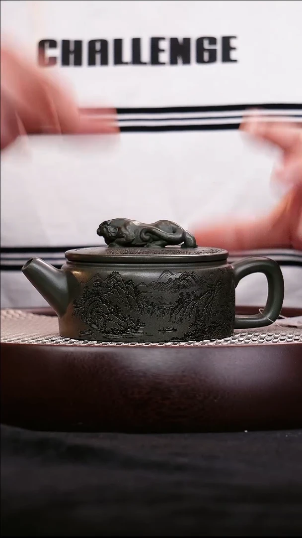 茶壶紫砂宜兴紫砂壶卧虎藏龙