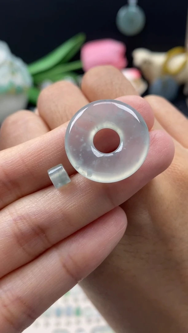 【闪购商品】翡翠颈饰未镶嵌翡翠冰种甜甜圈