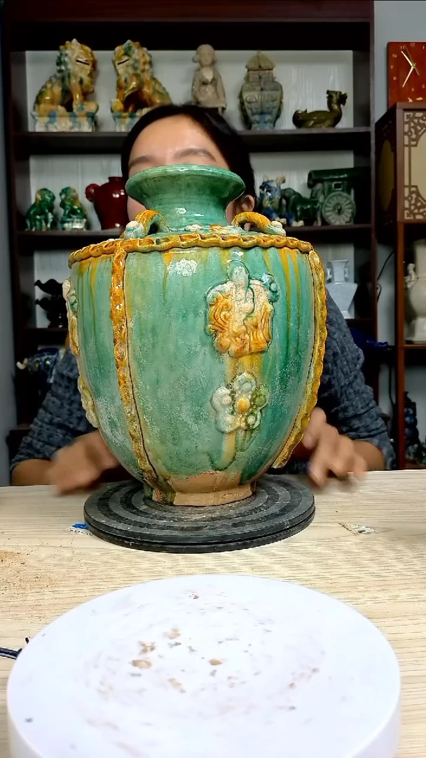 经典微瑕疵介意勿拍复古风格瓷器