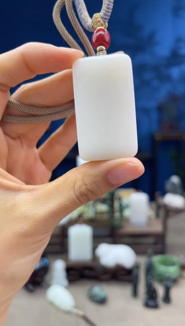 【闪购商品】和田玉颈饰未镶嵌1