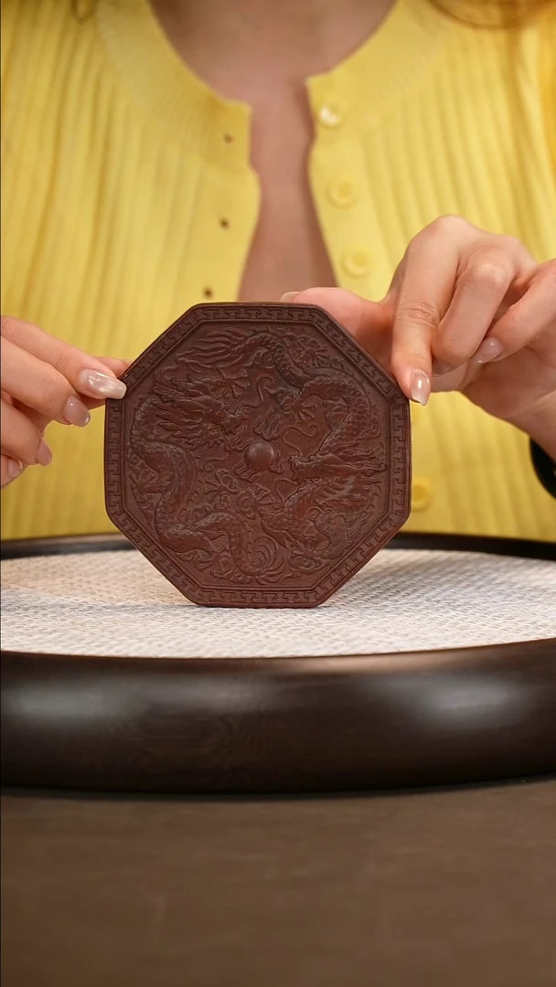 紫砂茶具龙凤八方壶承