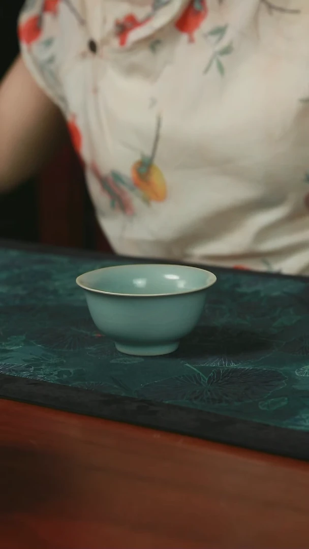 压手杯 仿古釉鱼鳞纹 支钉一级品