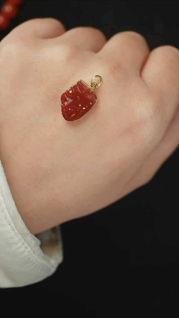 【闪购商品】南红玛瑙55555518K金镶嵌5555555