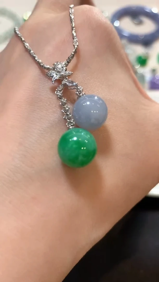 吊坠(不含链)18K金镶嵌翡翠z22多样性一件发货