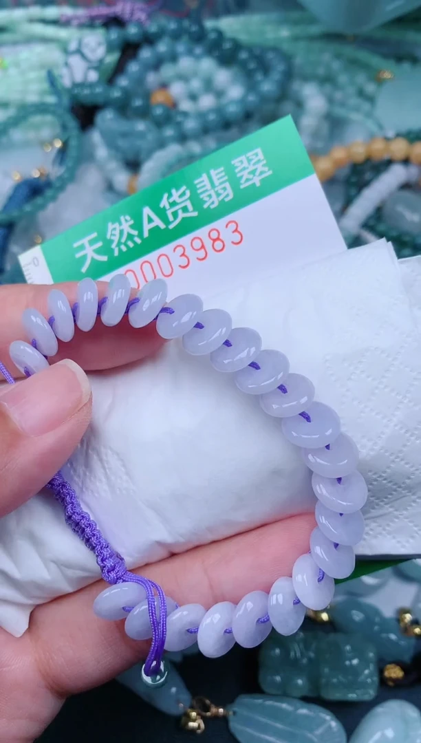 翡翠未镶嵌颈饰.0003983