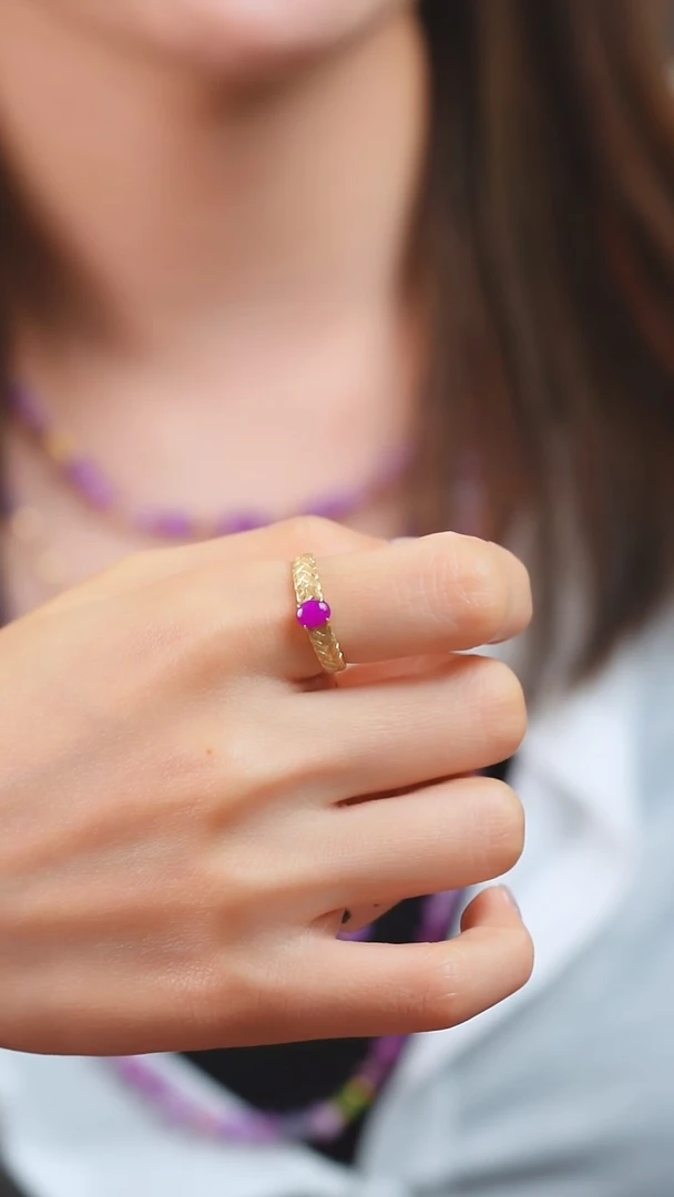 苏纪石（舒俱来）18K金镶嵌戒指时**好2