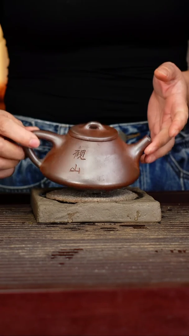 宜兴原矿紫砂壶茶壶宜兴原矿紫砂壶茶壶250C