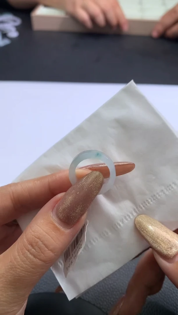 【闪购商品】定制翡翠未镶嵌翡翠