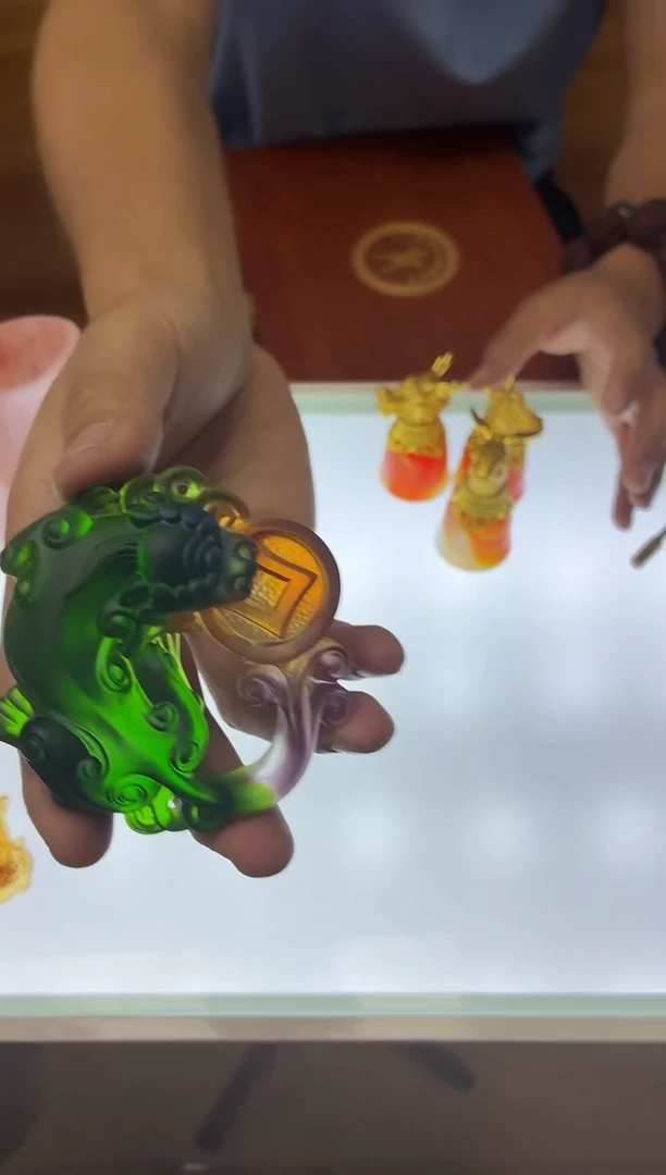 琉璃手工艺品古法琉璃貔貅车挂不带挂绳彩色