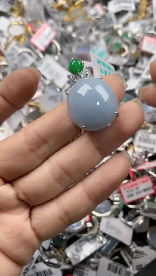 银S925镶嵌戒指翡翠888      2