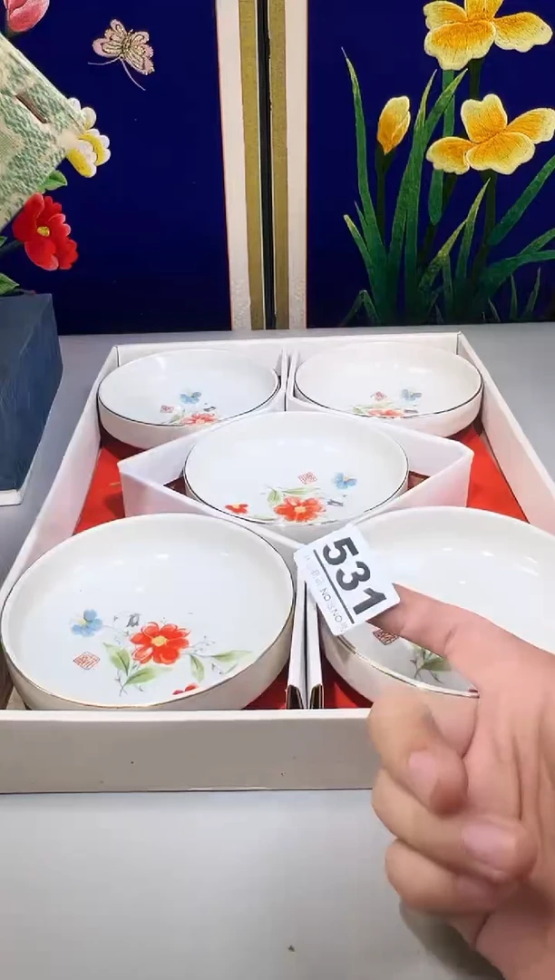 瓷片德****粉531满30包邮，感谢您的支持！