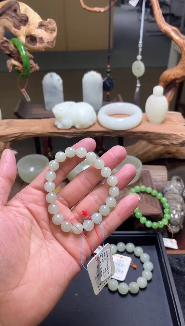 【闪购商品】和田玉手串未镶嵌卡10且末青白 圆珠 9006086