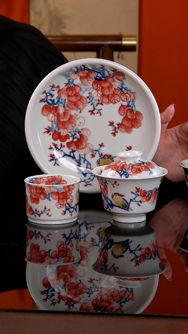 李华手绘青花红彩鸿运当头套组