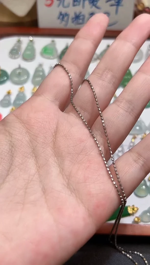 颈饰银S925镶嵌翡翠你****?9链子