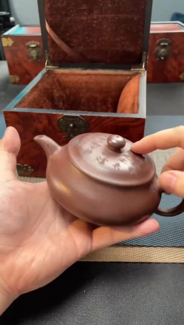 茶壶紫砂47   宜兴原矿紫砂