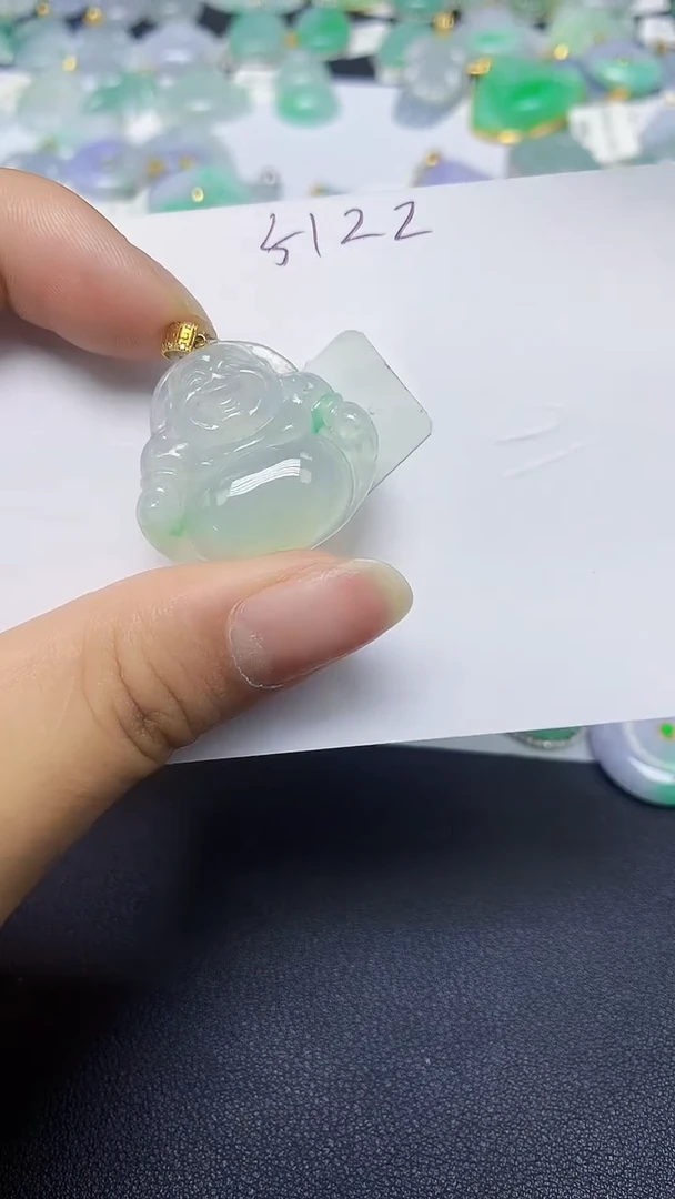 翡翠18K金镶嵌颈饰 天然缅甸翡翠A货