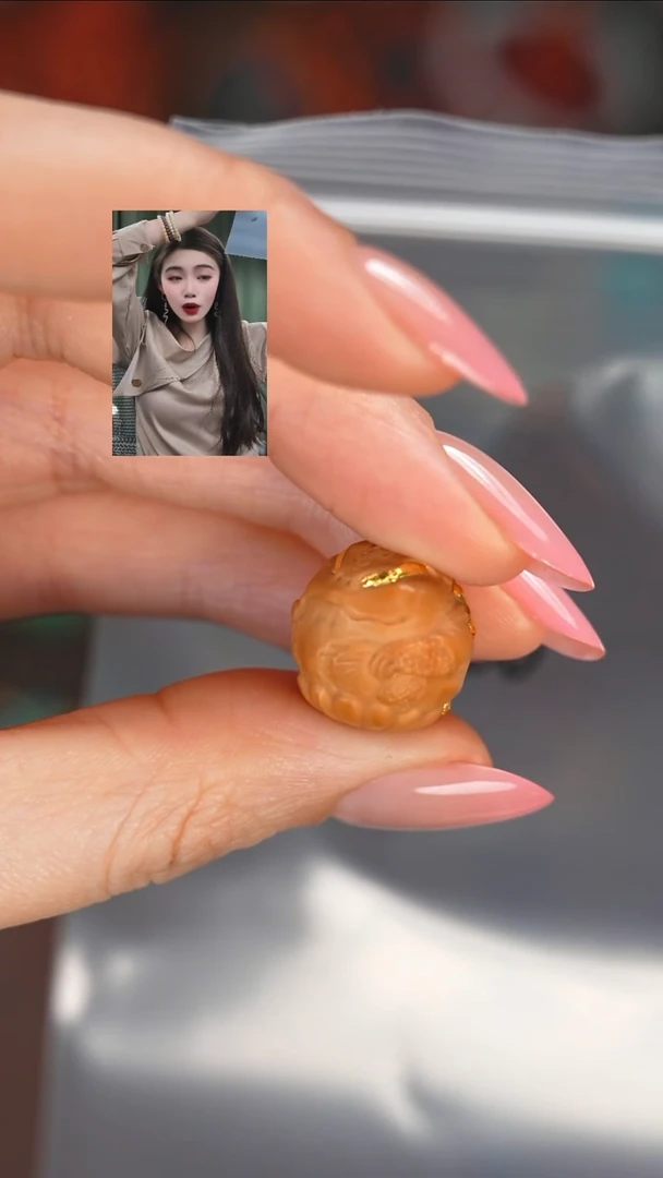 【闪购商品】猴头核桃吊坠1111111111