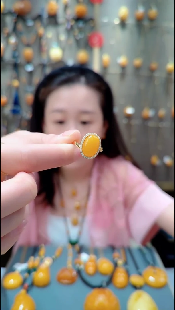 蜜蜡银S925镀金镶嵌珠宝奇石﹣D863蜜蜡戒指