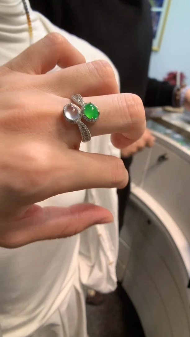 银S925镶嵌戒指翡翠戒指