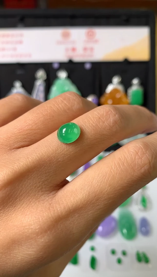 未镶嵌定制翡翠裸石（镶嵌定制）