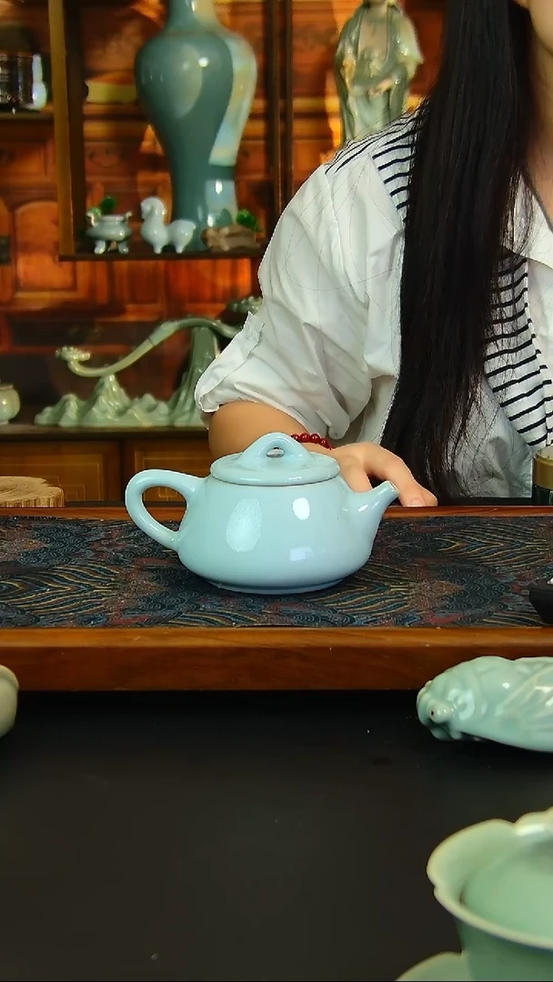 瓷片全手工福利大石瓢壶，微瑕