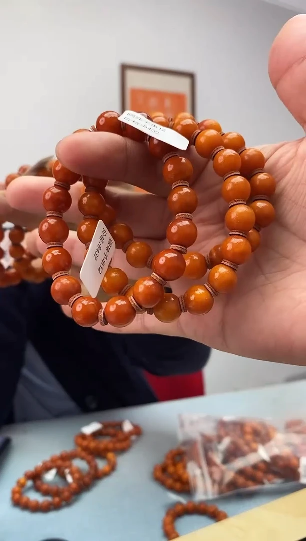 琥珀未镶嵌珠宝奇石假一罚十，多样性发一件012