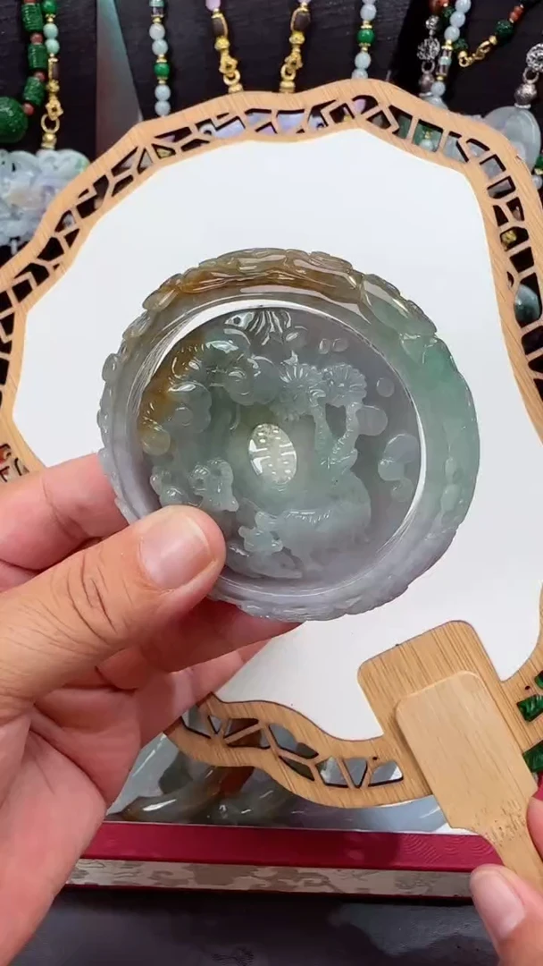 颈饰未镶嵌翡翠手镯5958