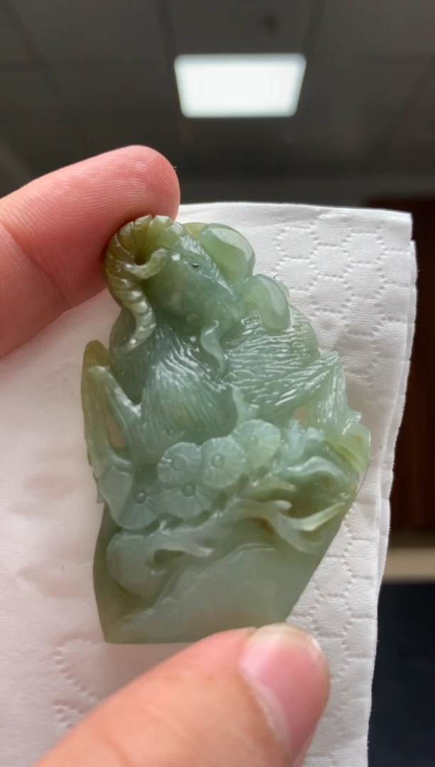 未镶嵌定制翡翠          *212