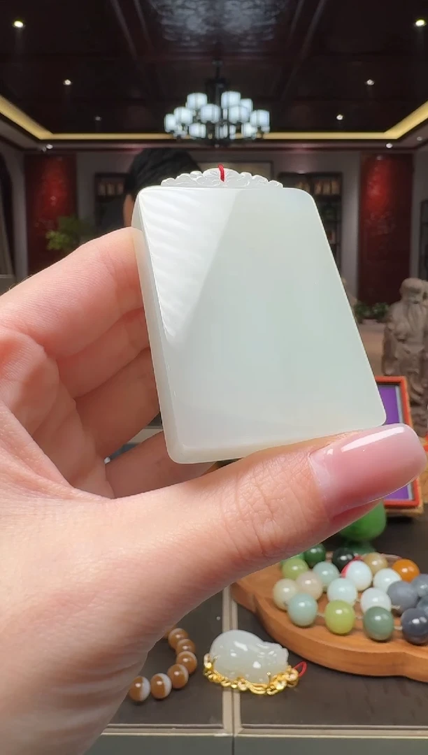 未镶嵌和田玉挂件lzr