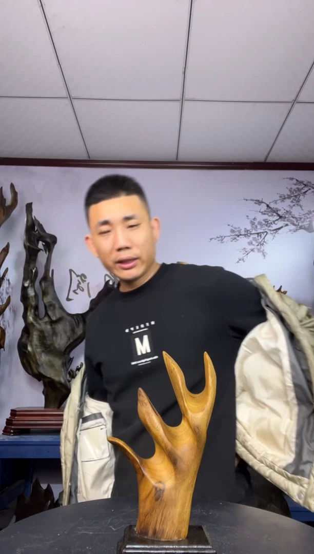 金丝楠木雕款H****9金丝楠木工艺品摆件