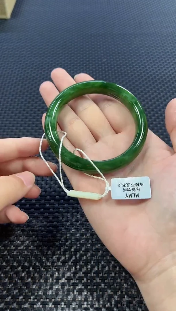 未镶嵌手镯和田玉（多样性发一件）圈口约57